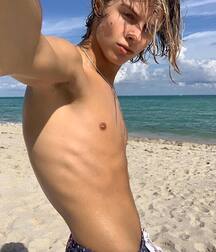 Publius Beach Boys 17 Gay Tube  606887e12ac21.jpg