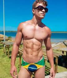 Publius Beach Boys 17 Gay Tube  606888576a041.jpg