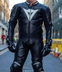 Publius Boys On Motorcycles 2 Hard Riders Gay Tube 606b122f0bab0.jpg