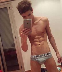 Publius Boys Selfies 13 Gay Tube 606b4a93a8c0d.jpg