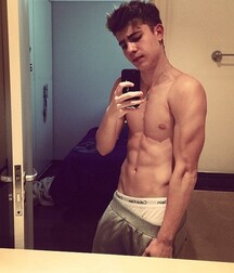 Publius Boys Selfies 13 Gay Tube 606b4aaa513f1.jpg