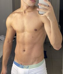 Publius Boys Selfies 13 Gay Tube 606b4b0563409.jpg