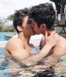 Publius Pool Boys 9 Swim Guy Tube