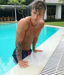 Publius Pool Boys 9 Swim Guy Tube 606e54d367f87.jpg