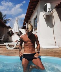 Publius Pool Boys 9 Swim Guy Tube 606e54e18d1a0.jpg