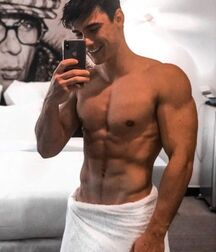 Publius Boys Selfies 17 Athletic Gay Tube 60708ae2c6ea9.jpg