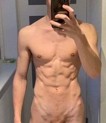 Publius Boys Selfies 17 Athletic Gay Tube 60708b2b866ec.jpg