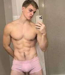 Publius Boys Selfies 17 Athletic Gay Tube 60708b333f1ca.jpg