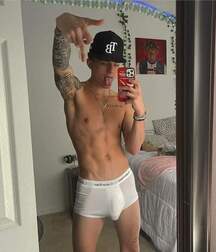 Publius Boys Selfies 17 Athletic Gay Tube 60708b3fd7ef4.jpg
