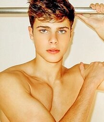 Publius Boys Selfies 17 Athletic Gay Tube 60708b488954a.jpg