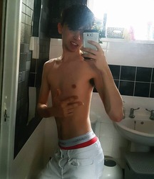 Publius Boys Selfies 17 Athletic Gay Tube 60708b690ce61.jpg