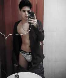 Publius Boys Selfies 21 Twink Gay Tube 608c95e3e2e75.jpg