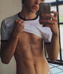 Publius Boys Selfies 21 Twink Gay Tube 608c95f4f2a65.jpg
