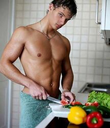 Publius Boys Cooking Eating Drinking 1 Gay Tube 608cb2236365f.jpg