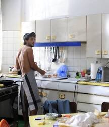 Publius Boys Cooking Eating Drinking 1 Gay Tube 608cb274e446b.jpg