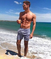 Publius Boys Cooking Eating Drinking 1 Gay Tube 608cb286a5f81.jpg