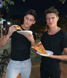 Publius Boys Cooking Eating Drinking 2 Gay Tube  608e33ac5f54d.jpg