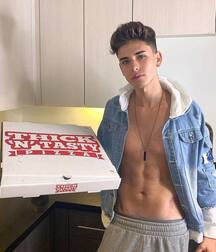 Publius Boys Cooking Eating Drinking 2 Gay Tube  608e340eca14e.jpg
