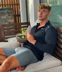 Publius Boys Cooking Eating Drinking  3 Gay Tube 60904a17b74f8.jpg