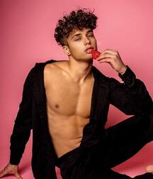 Publius Boys Cooking Eating Drinking  3 Gay Tube 60904a32630d1.jpg