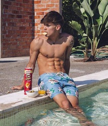 Publius Boys Cooking Eating Drinking 4 Twinks Porn 609137563fb5f.jpg