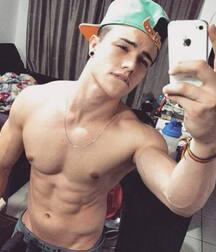 Publius Boys Selfies 25 Gains Gay Boys Tube 