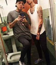 Publius Boys Selfies 27 Mirror Twinks 609bcc2ed4a0f.jpg