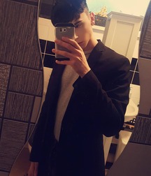 Publius Boys Selfies 27 Mirror Twinks 609bcc4731ff9.jpg