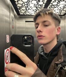 Publius Boys Selfies 27 Mirror Twinks 609bcc81bd947.jpg