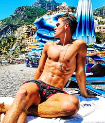 Publius Beach Boys 26 Paradise Gay Tube 609ed54a5668e.jpg