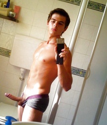 Publius Boys Selfies 30 Twink Gay Tube 609fc4a380ee4.jpg