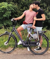 Publius Boys In The Park 14 Gay Tube Outdoors 60a03be8efb0e.jpg