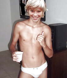 Publius Boys Cooking Eating Drinking 7 Gay Tube 60a41b2563e63.jpg
