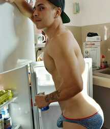 Publius Boys Cooking Eating Drinking 7 Gay Tube 60a41b33504b8.jpg