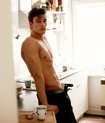 Publius Boys Cooking Eating Drinking 8 Gay Tube Art 60a51c555f062.jpg