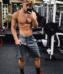 Publius Boys Selfies 35 Gay Tube 60a528b21f280.jpg