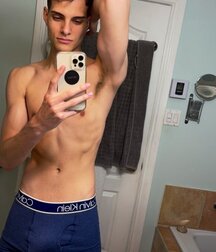 Publius Boys Selfies 35 Gay Tube 60a528f3c8692.jpg