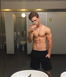 Publius Boys Selfies 36 Gay Tube Nice 60a721a264db6.jpg