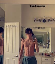 Publius Boys Selfies 36 Gay Tube Nice 60a721c6e4aa9.jpg