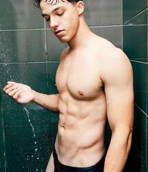 Publius Wet Boys 15 Shower Gay Tube  60a9529a89c78.jpg