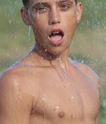 Publius Wet Boys 15 Shower Gay Tube  60a952b8b8d59.jpg