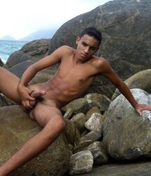 Publius Beach Boys 28 Gay Tube  60a99ab6dac2a.jpg
