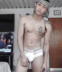 Publius Boys At Home GayBoysTube 14 60aa380ea5fa5.jpg