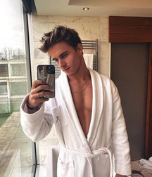 Publius Boys Selfies 38 Twink Gay Tube 60aa800d596ad.jpg