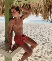 Publius Beach Boys 29 Twink Beach Gay Tube 60aacc250e631.jpg