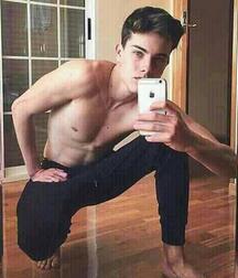 Publius Boys Selfies 39  Athletic Gay Tube Twinks 60b1b8d56322f.jpg