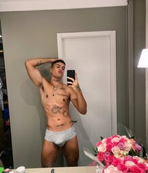 Publius Boys Selfies 39  Athletic Gay Tube Twinks 60b1b942745ca.jpg