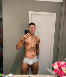 Publius Boys Selfies 39  Athletic Gay Tube Twinks 60b1b94692eb1.jpg