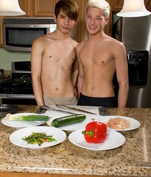 Publius Boys Cooking Eating Drinking 10 Twinks Gay Tube  60b3e272310d8.jpg