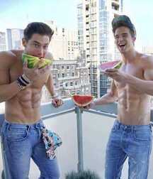 Publius Boys Cooking Eating Drinking 10 Twinks Gay Tube  60b3e2ac4fed9.jpg